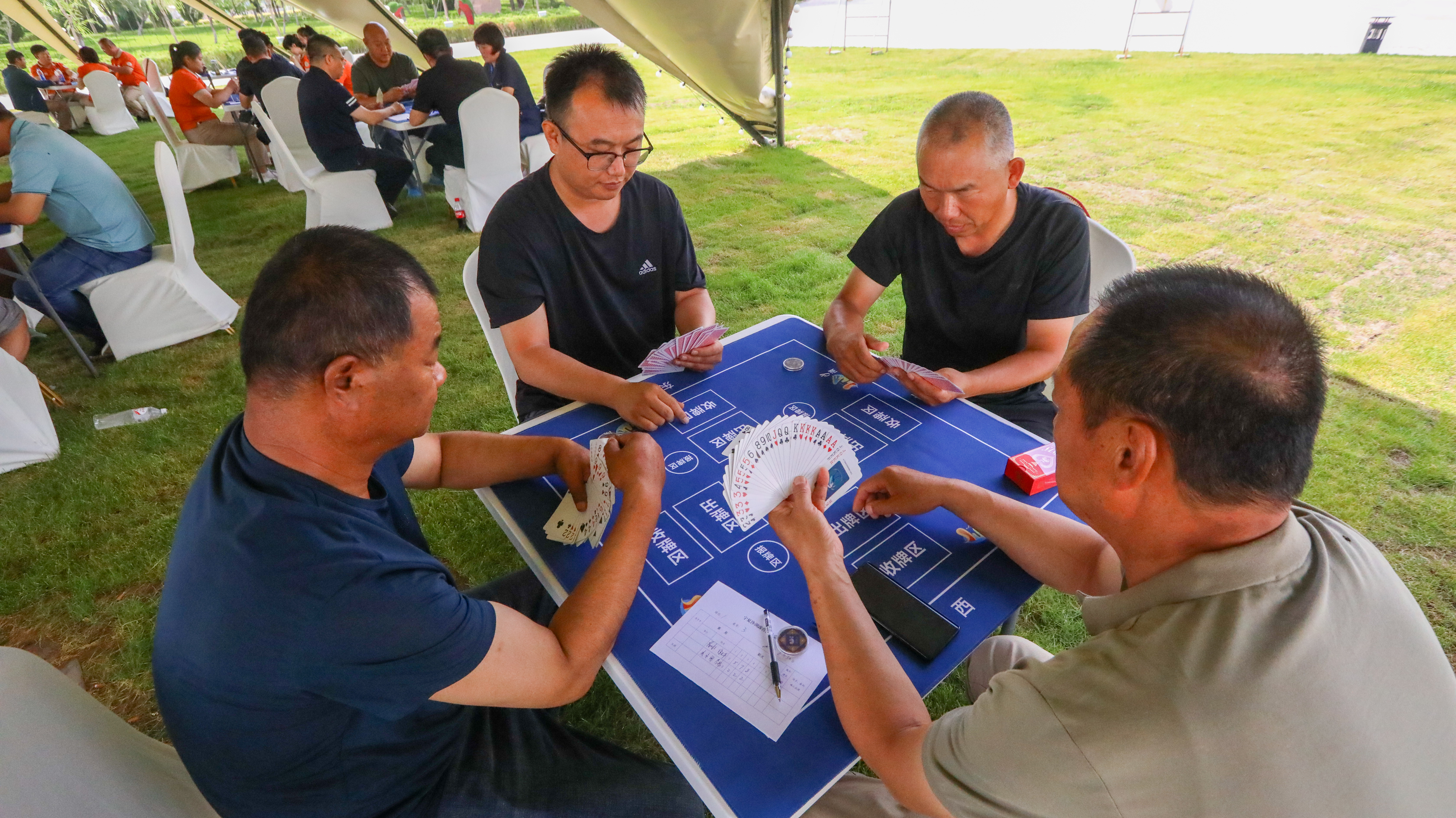 B85A1479.jpg B85A1479.jpg